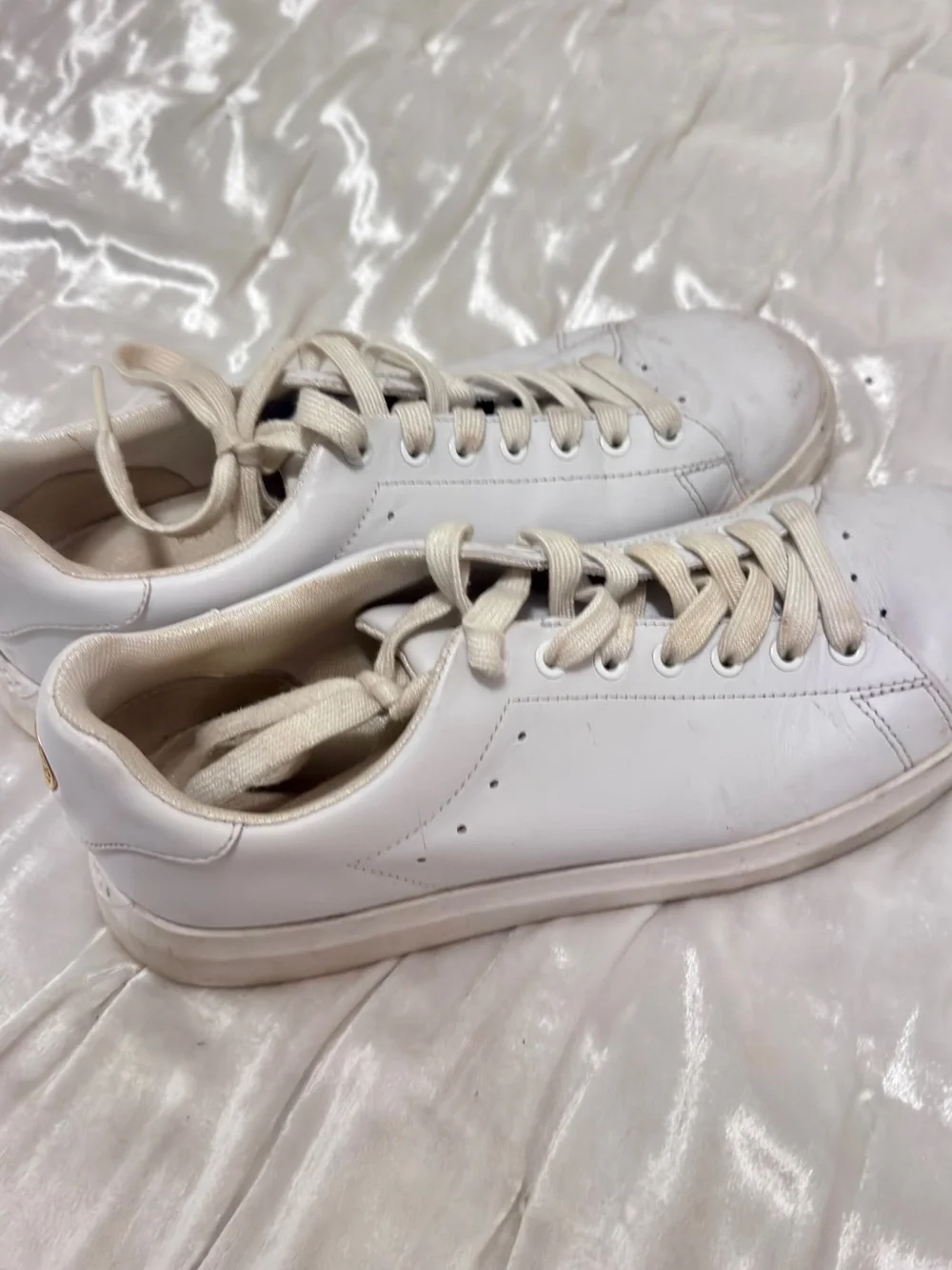 Tory Burch Howell Court  White Leather Low-Top Sneakers